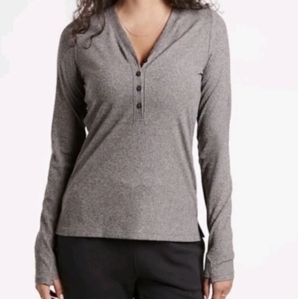 Athleta Women’s Uptempo Ribbed Henley Top V-Neck Stretchy‎ Long Sleeve Size 2xl